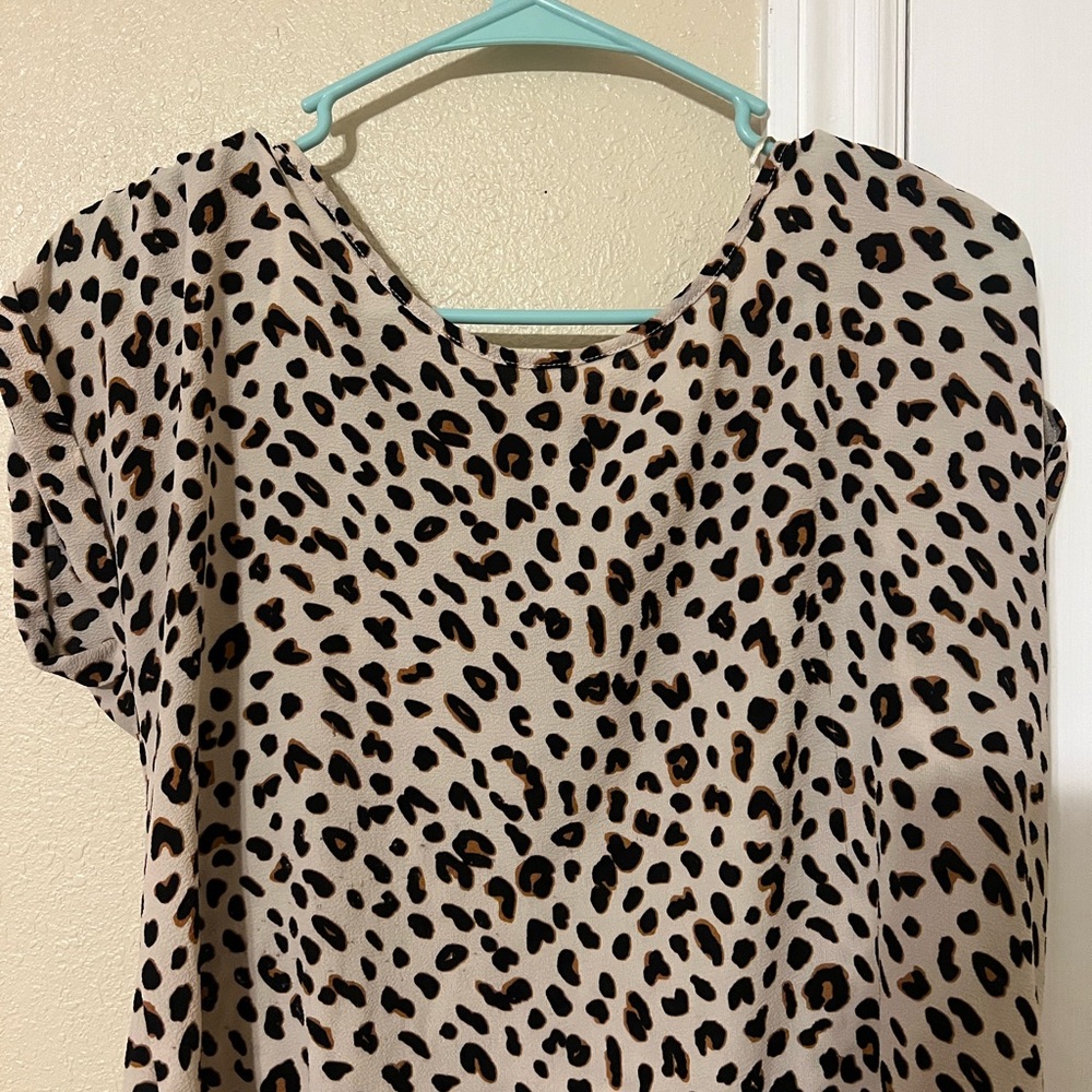 Cheetah Women’s Blouse Medium